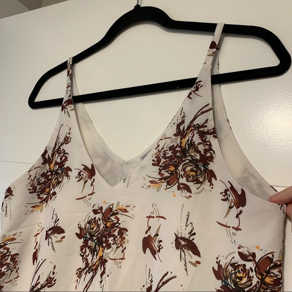 Kismet | Floral Flowy Tank Top - Picture 3 of 14